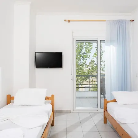 Apartment Amadeo Hanioti
